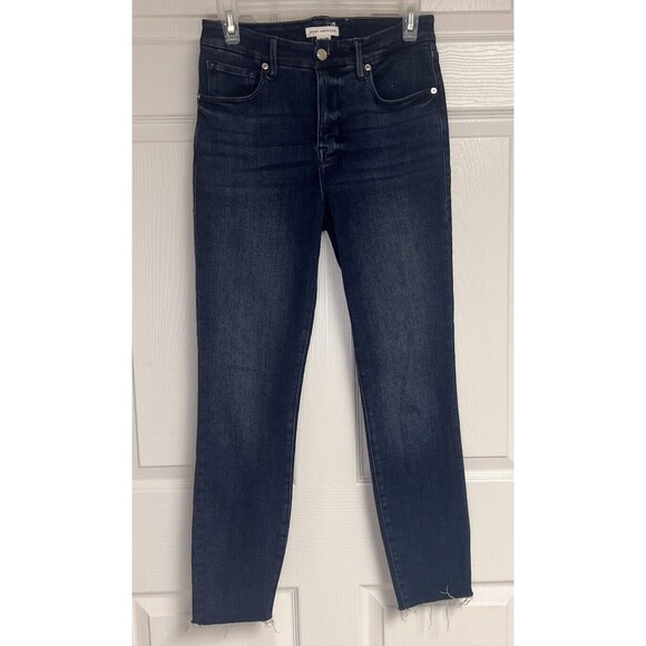 GOOD AMERICAN Good Curve Skinny Crop Raw Hem Blue Jeans Women's Size 2/26 - Picture 1 of 8